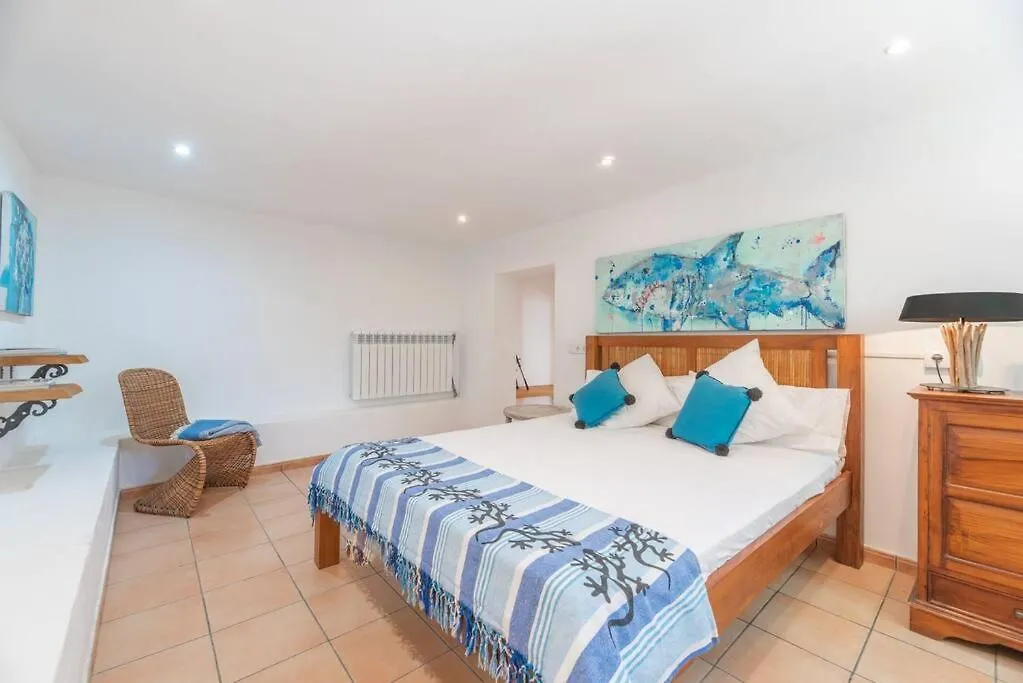 Villa En San Jose Con Vistas Al Mar, Piscina Y 7 Habitaciones Кала-Ваделья