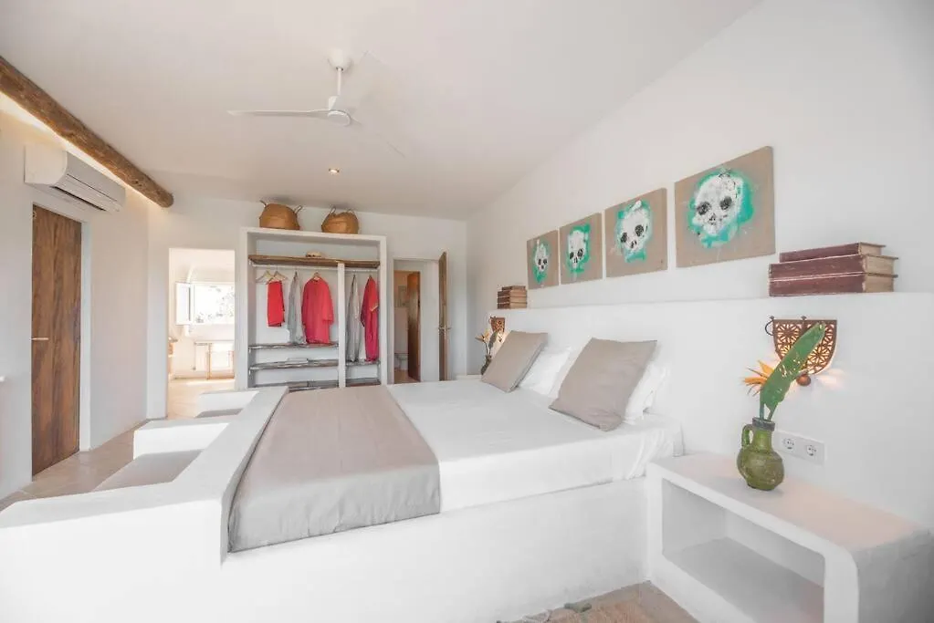 Villa En San Jose Con Vistas Al Mar, Piscina Y 7 Habitaciones Кала-Ваделья